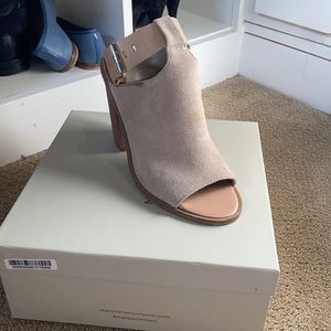 Marc Fisher suede heels